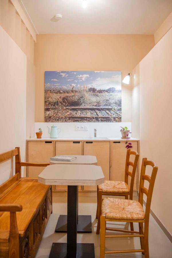 Une Chambre A L'Economat Bordeaux Exteriör bild