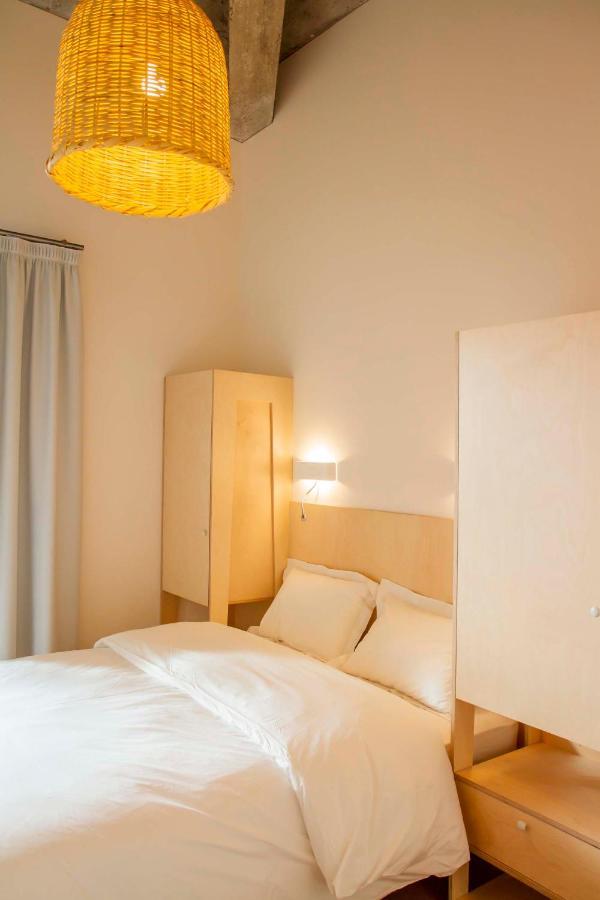 Une Chambre A L'Economat Bordeaux Exteriör bild